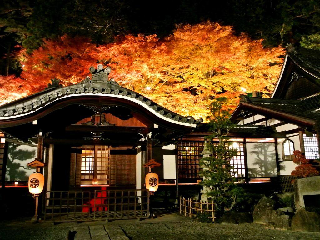 Gero Onsen Yukyunohana Екстериор снимка